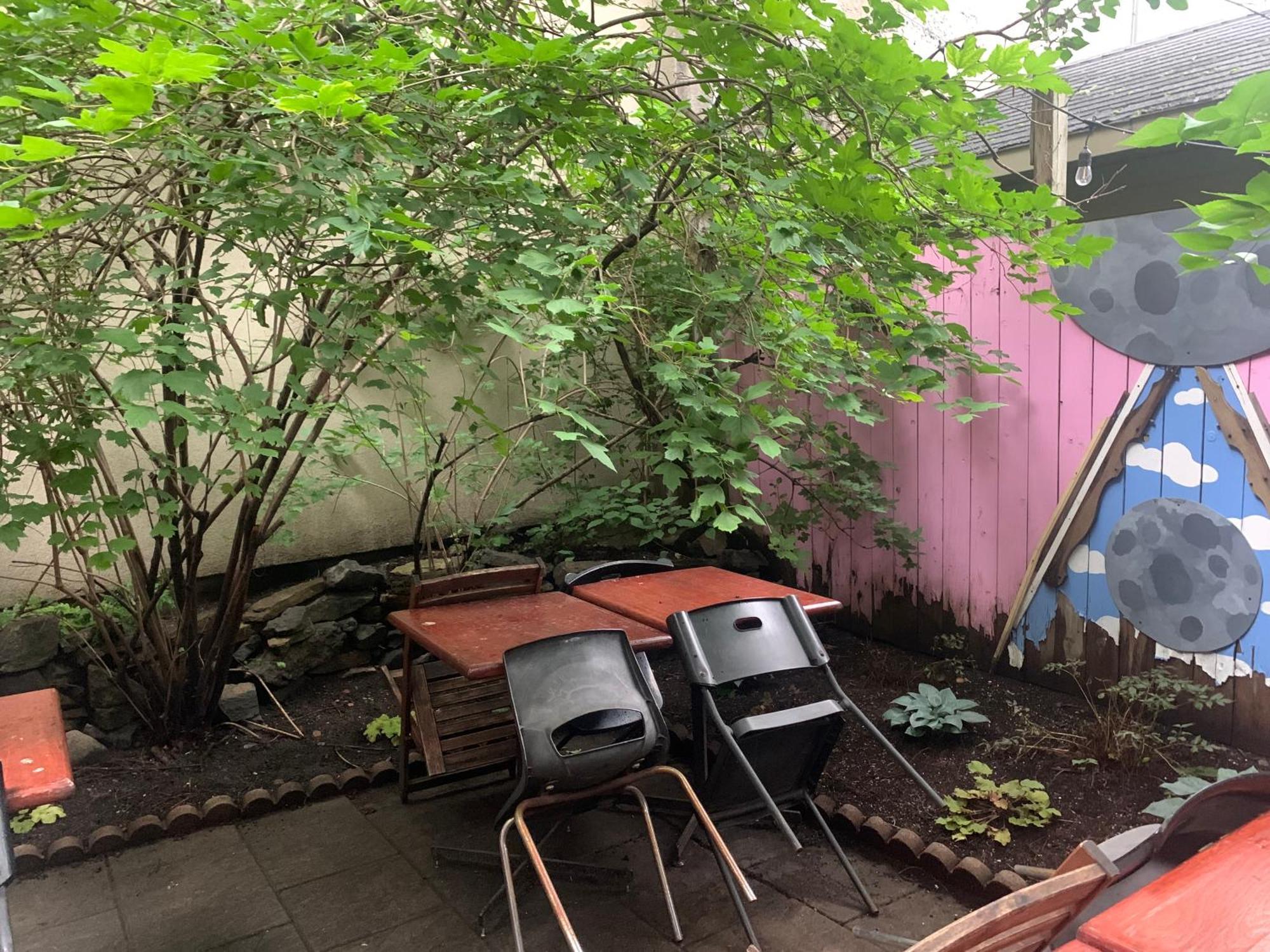 Pensione Popolo Montreal Exteriér fotografie