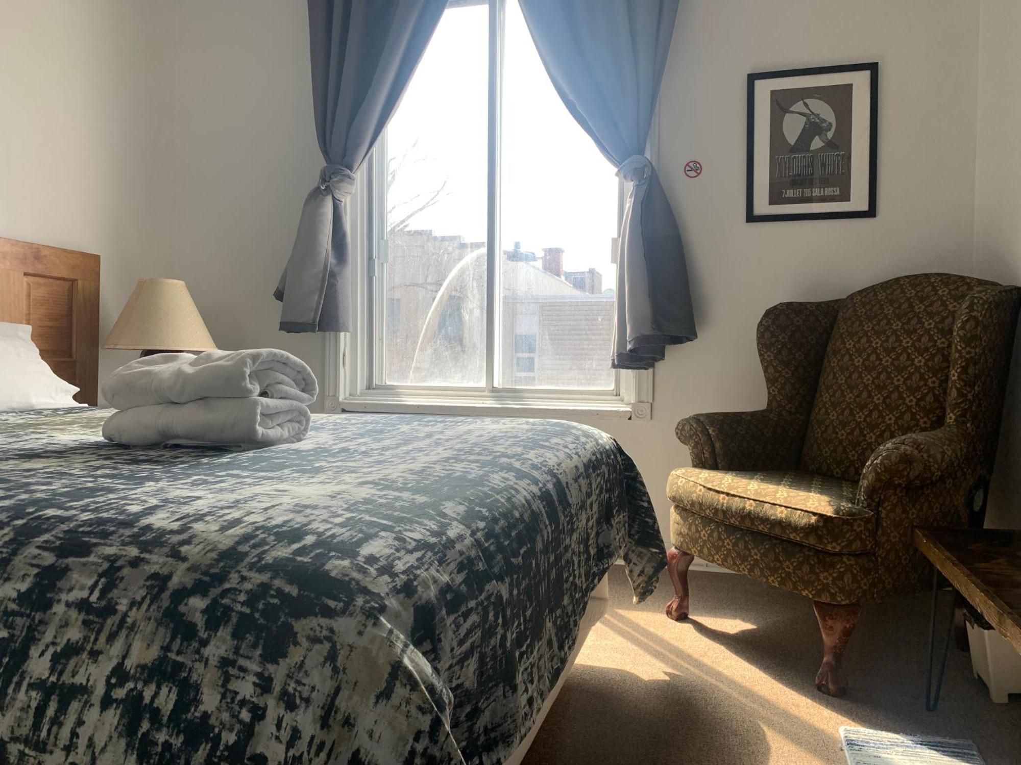 Pensione Popolo Montreal Exteriér fotografie